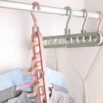 Sliq 9 in 1 Smart Hanger